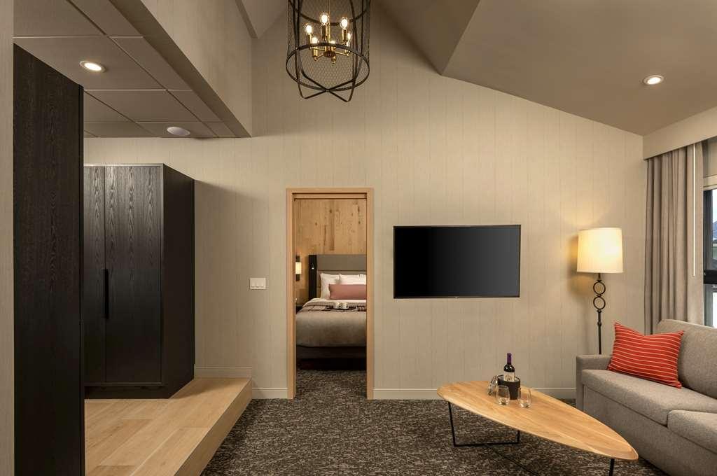 Peaks Hotel And Suites Banff Ruang foto